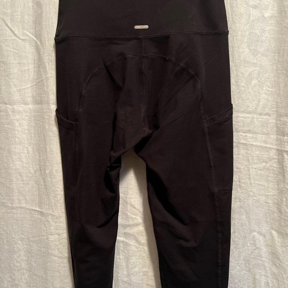Aerie chill black leggings. Size small. Great shape. - Picture 3 of 5